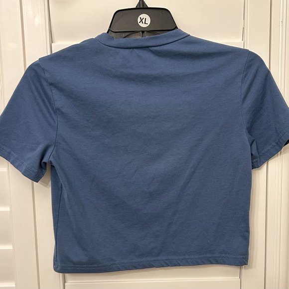 Fashion 21 Blue Crop Top with Butterfly Embroided - Picture 2 of 4